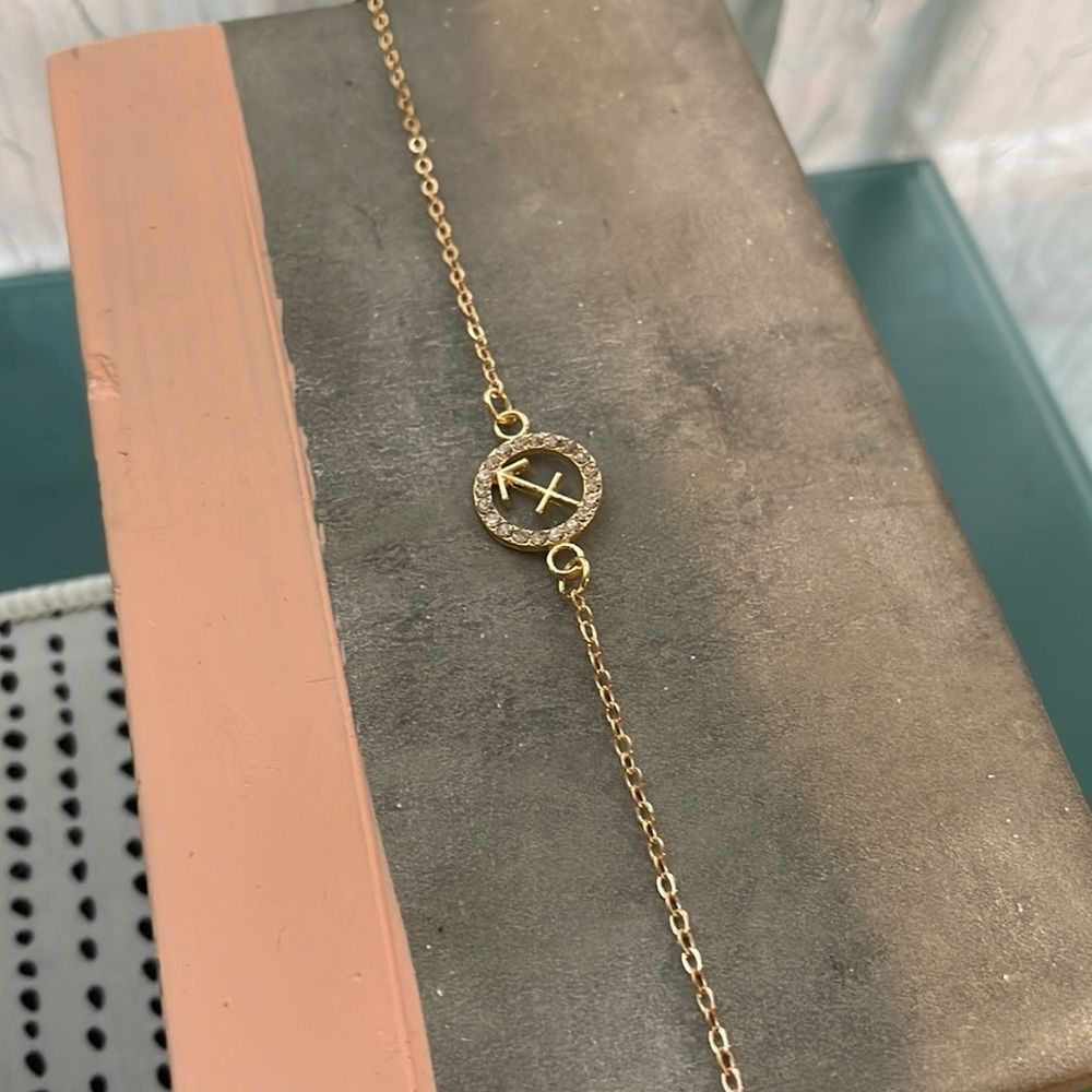Bracelet  ( Any 5 Items For $20 )